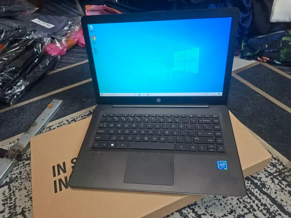 Laptop hp 14 inch ram 4 emmc 64 gb intel n4020