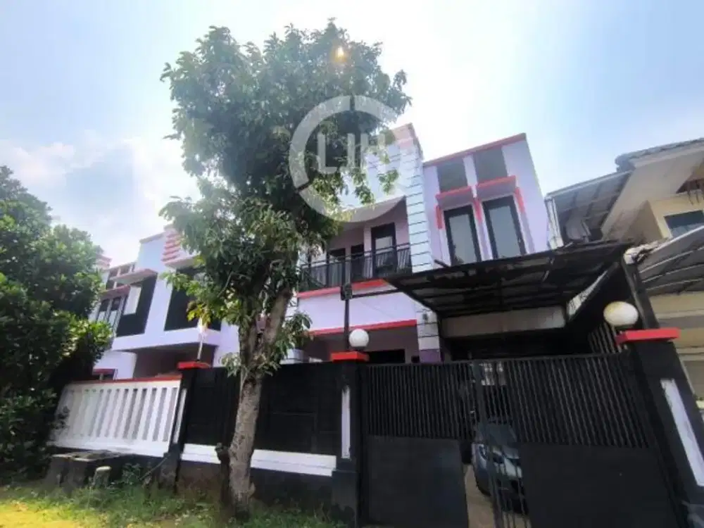 Rumah Hook Gandeng Strategis di Taman Modern, Cakung Jakarta Timur