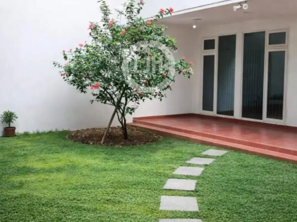 Rumah Nyaman 2 Lantai di Taman Modern, Cakung, Jakarta Timur