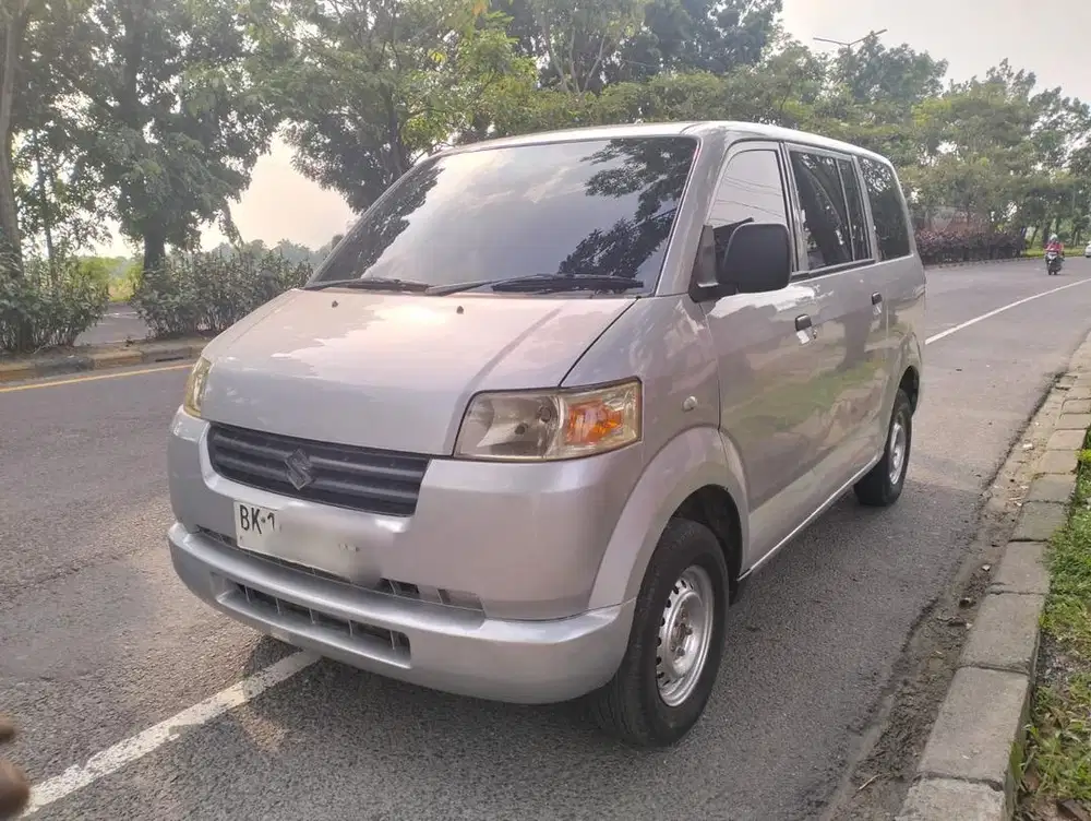 Suzuki APV Arena GA 2013