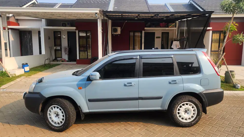 Nissan X-Trail 2005 Bensin