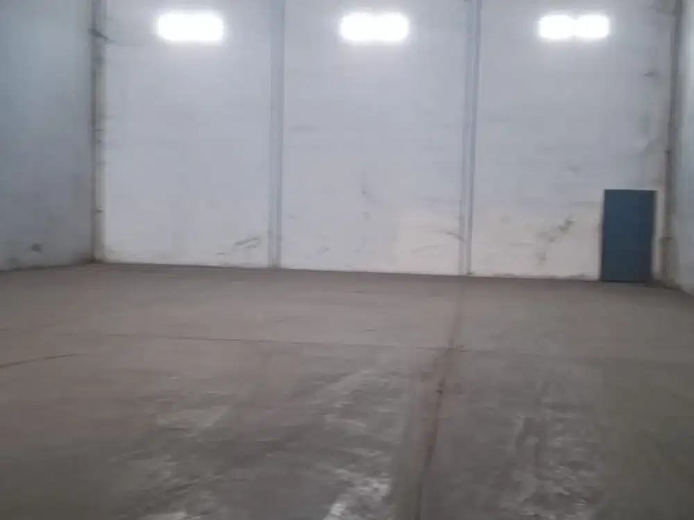 Disewakan gudang husein tgr