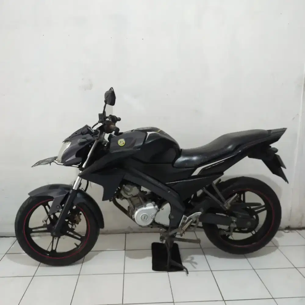 Yamaha Vixion KS 2014 Bagus lengkap Mesin Cakep