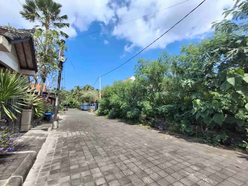 Tanah Global
Lokasi Strategis Perumahan One Gate System
Jl Tjampuhan Utama I B, Perumahan Taman Nuansa Tjampuhan, Pering, Gianyar

LT 745m
Dimensi 124m x 53m

Lahan datar siap bangun
Hadap Timur
Akses jalan 7,5m paving
Perumahan one gate system
Lingkungan