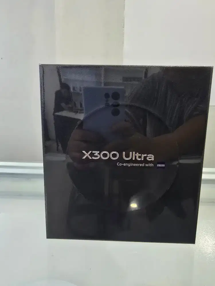 Vivo X300 Ultra 16/512 Garansi resmi Baru