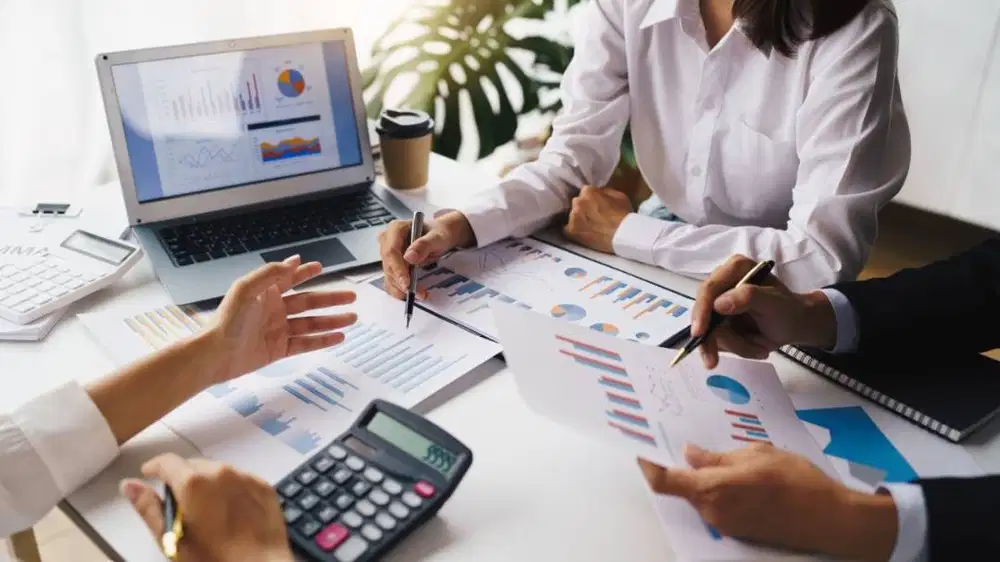 Dibutuhkan  untuk bagian accounting
