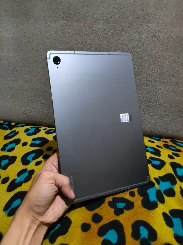 Samsung Galaxy Tab S9 FE 5G 6/128GB Normal Sein Indonesia
