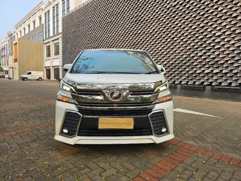 TOYOTA VELLFIRE CBU  ZG LOW KM BEST CONDITION