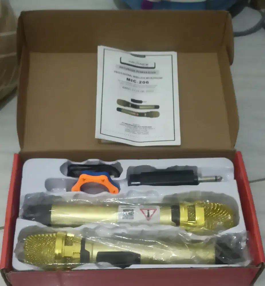 Mic-206. advance charger mic ada 2 komplit
