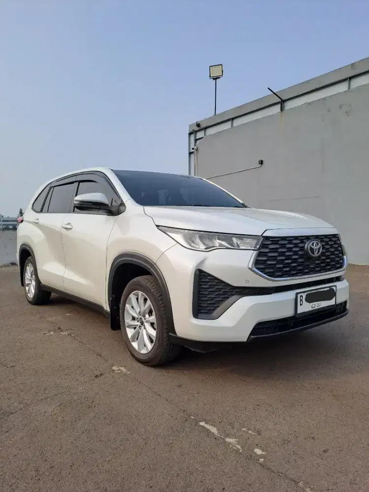 Kijang Innova Zenix V Bensin 2023