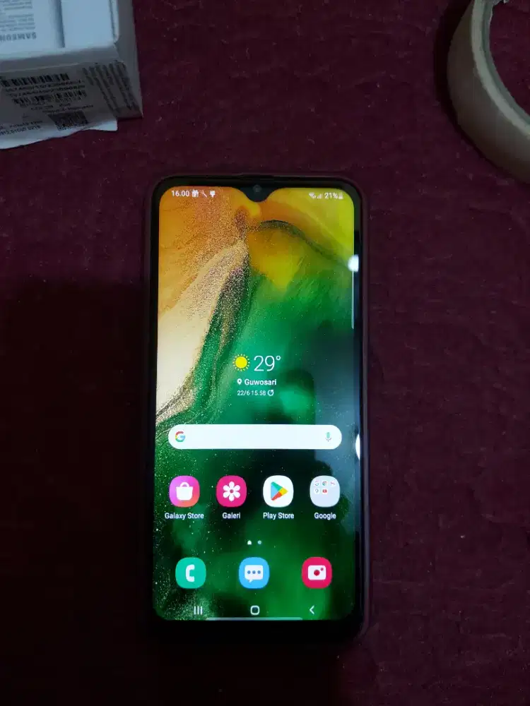 Dijual samsung a20 ram 3 internal 32