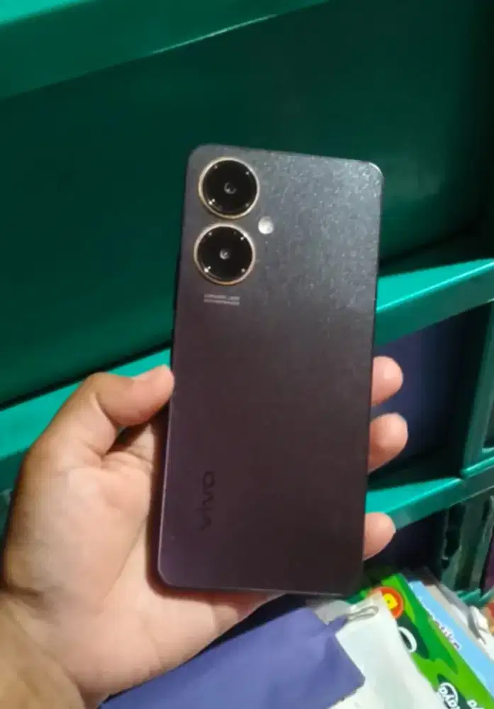 Sisa vivo y27 ram 6+6/128 ori.