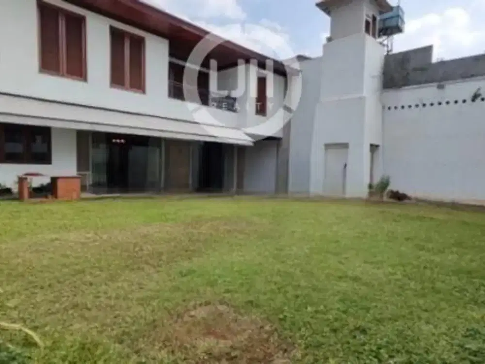 Rumah Mewah di Komplek Fatmawati Golf Mansion, Pondok Indah, Jakarta Selatan