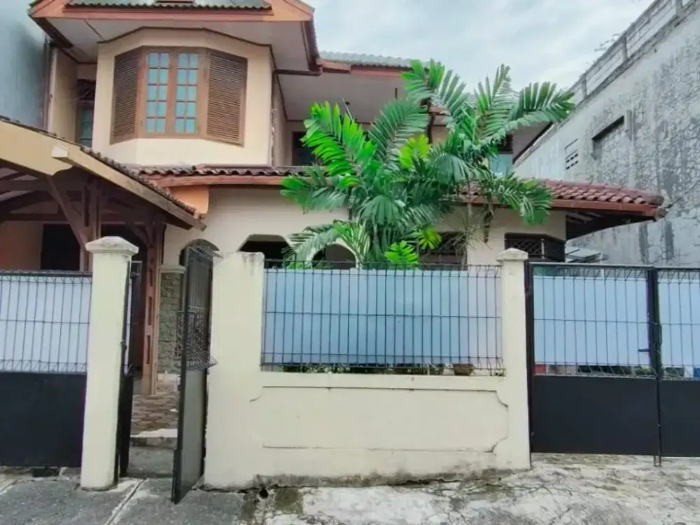 Pasar Minggu Rumah 2 Lantai Luas 287m2 Lokasi Strategis
