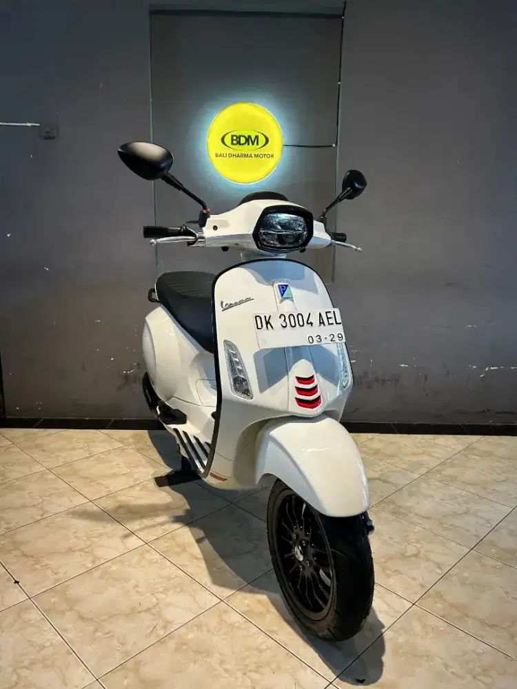 DP 4 JT/ BUNGA MENURUN 2% / PIAGGIO VESPA SPRINT TAHUN 2024