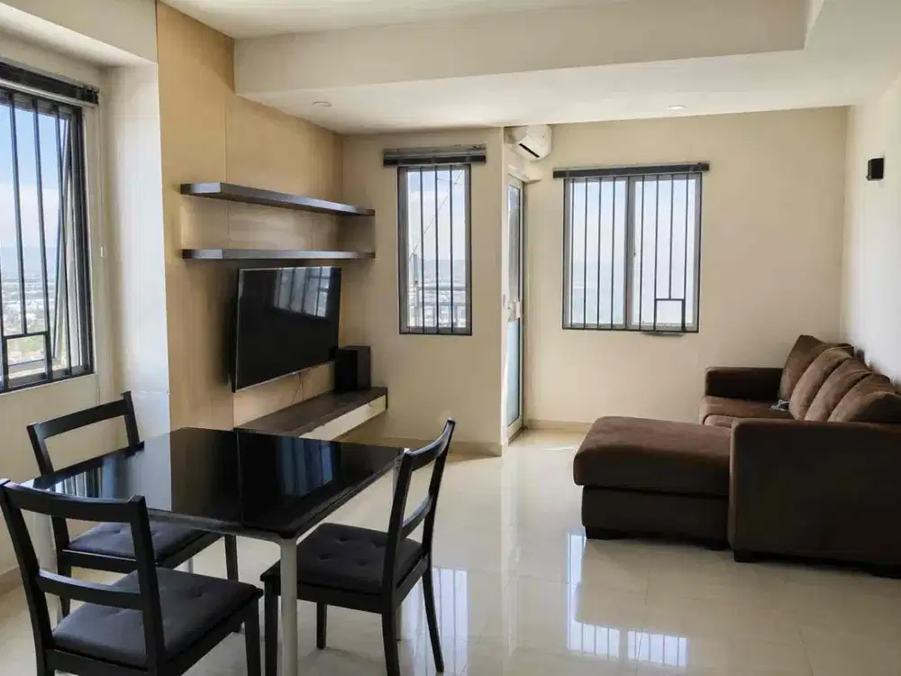 DIJUAL CEPAT – APARTEMEN SUDIRMAN SUITES BANDUNG
 Harga hanya Rp 950jt
Hunian nyaman di pusat Kota Bandung dengan lokasi strategis dan pemandangan terbaik dari lantai atas.
 Spesifikasi Unit
3 Bedroom (saat ini dimodifikasi menjadi 2 Bedroom dengan ruang