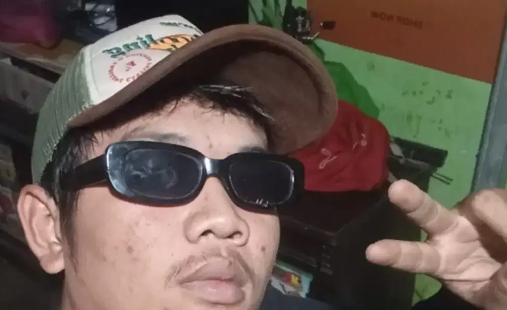 Cari kerjaan apa aja