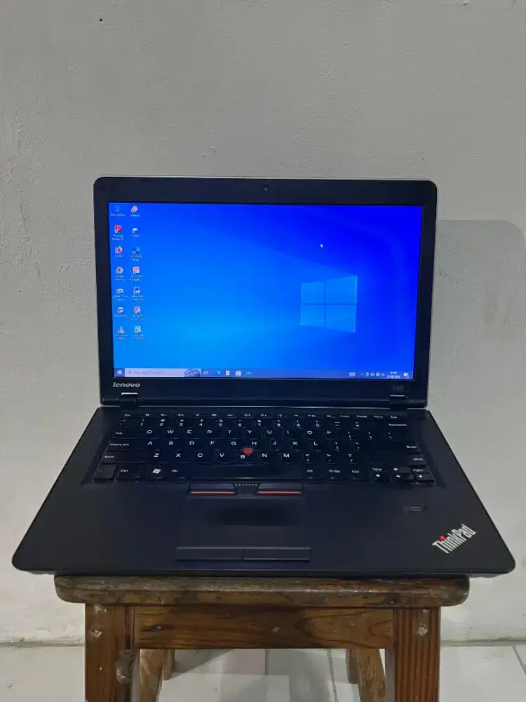 Lenovo Thinkpad E420 Core i3 No Minus