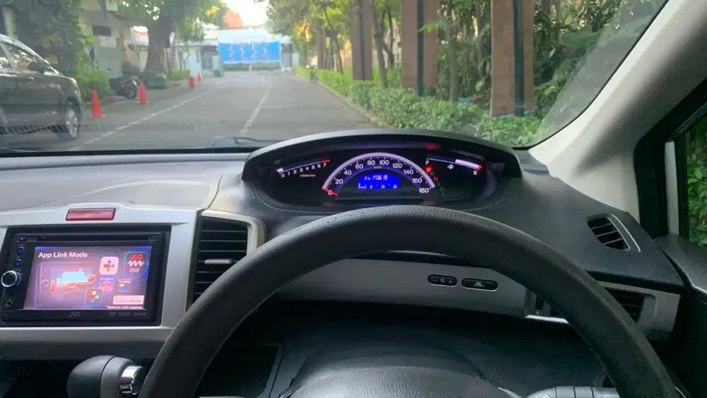 Honda Freed 2013 Bensin
