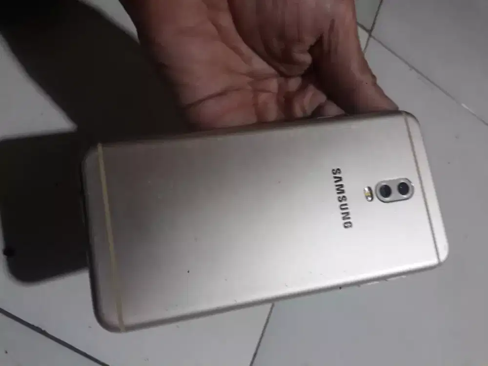 Samsung j7pluss mulusss
