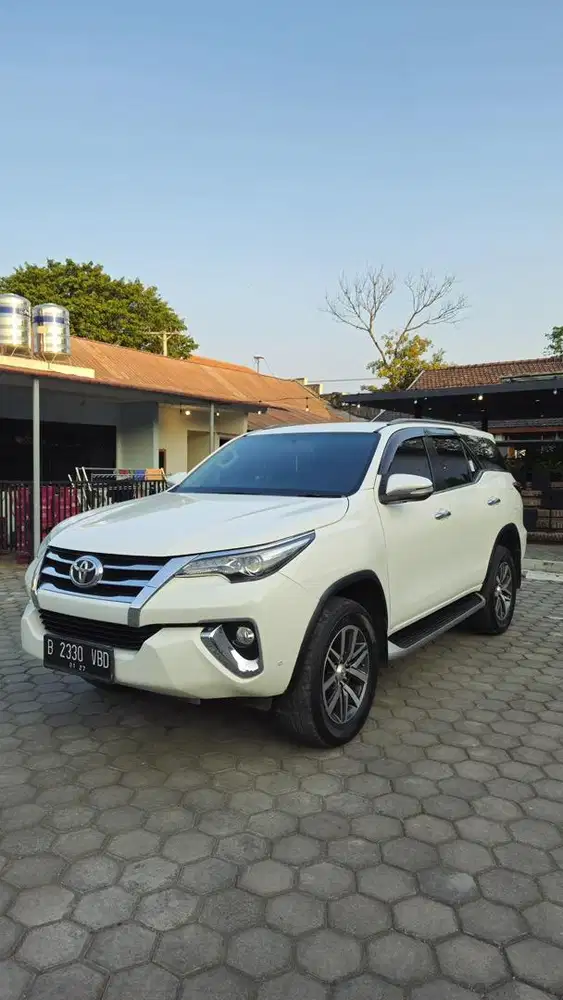 FORSALE FORTUNER VRZ 2.4 AT 2017