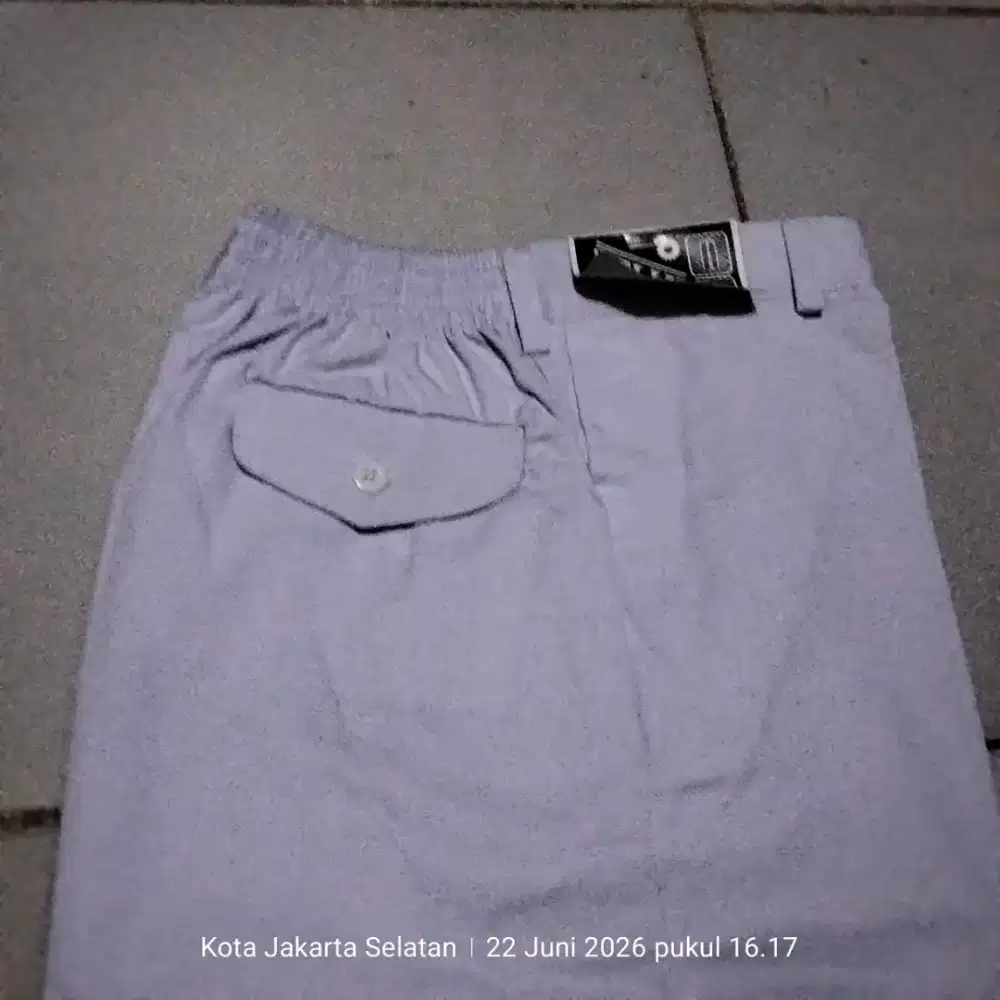 Jual celana seragam anak SMP/ SMA