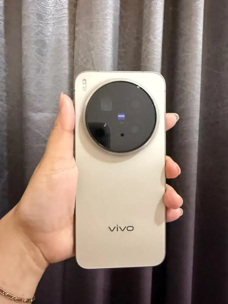 Vivo X300 Pro 12/512 garansi ON