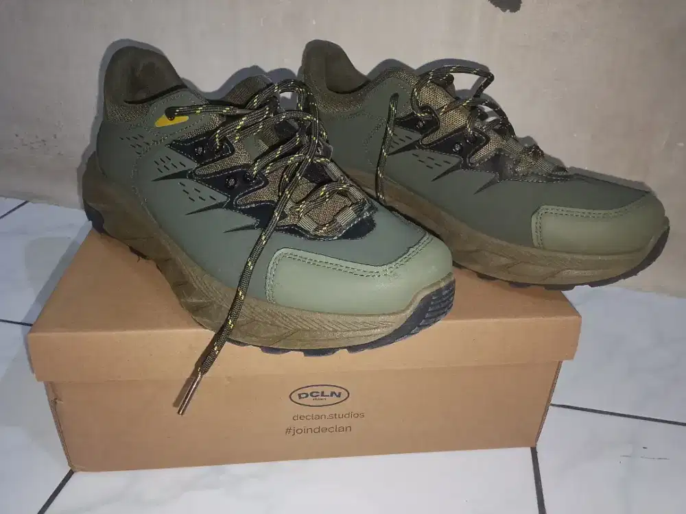 Sepatu original DCLN uk. 44