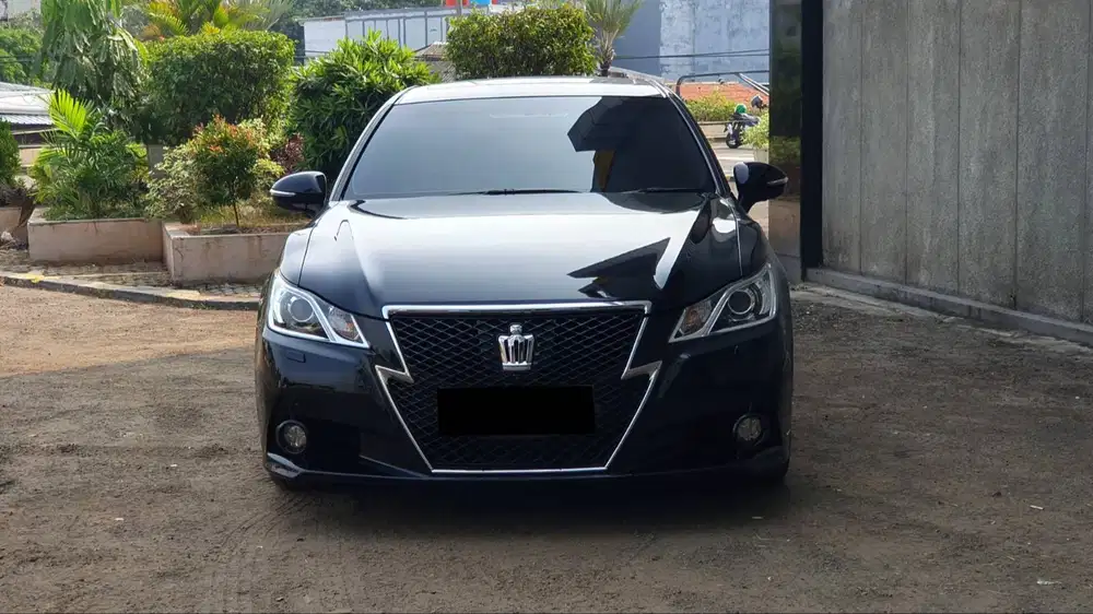 Toyota Crown Royal 3.5 Athlete G AT Hitam NIK 2013 Antik Low KM Rare