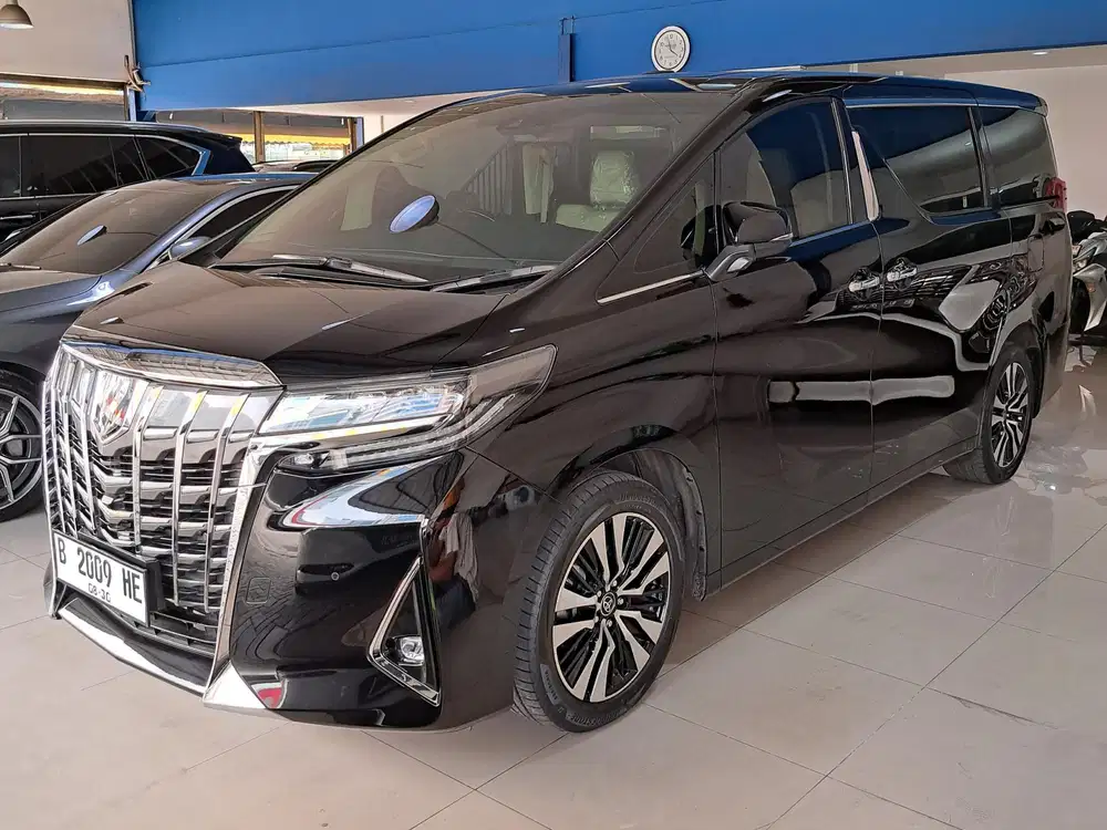 TOYOTA ALPHARD 2.5 G 2022