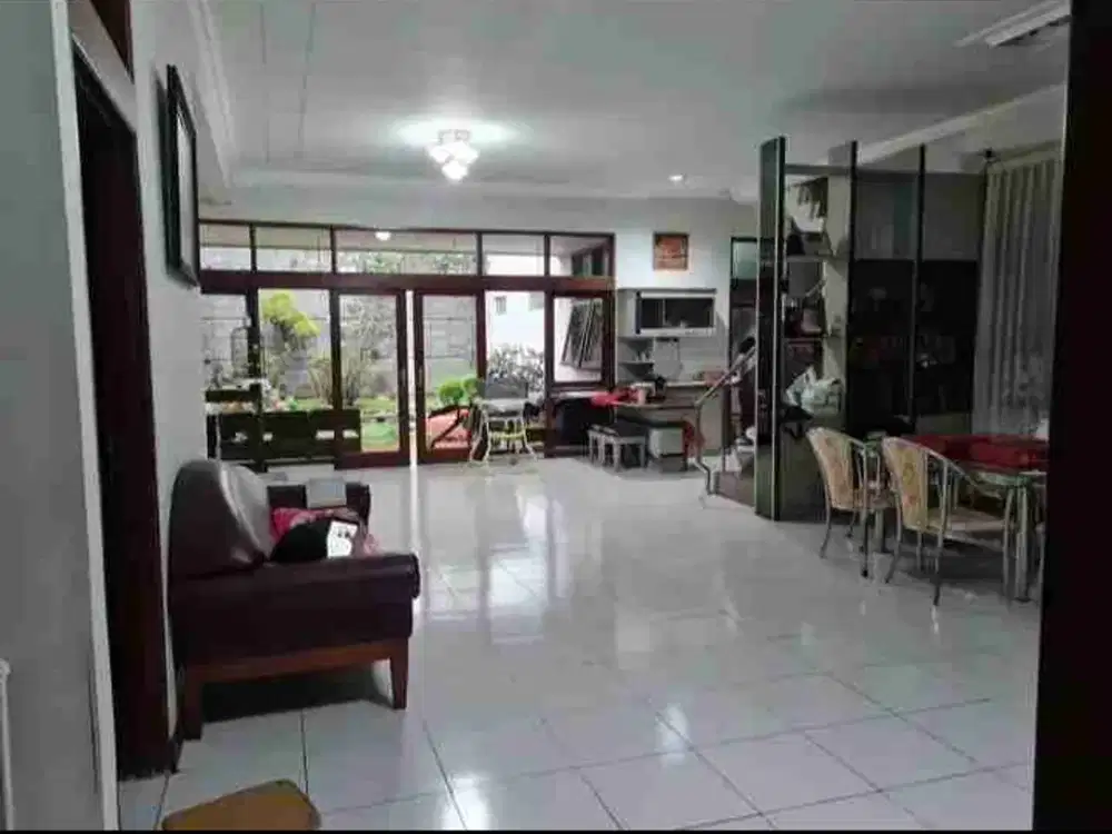 rumah besar