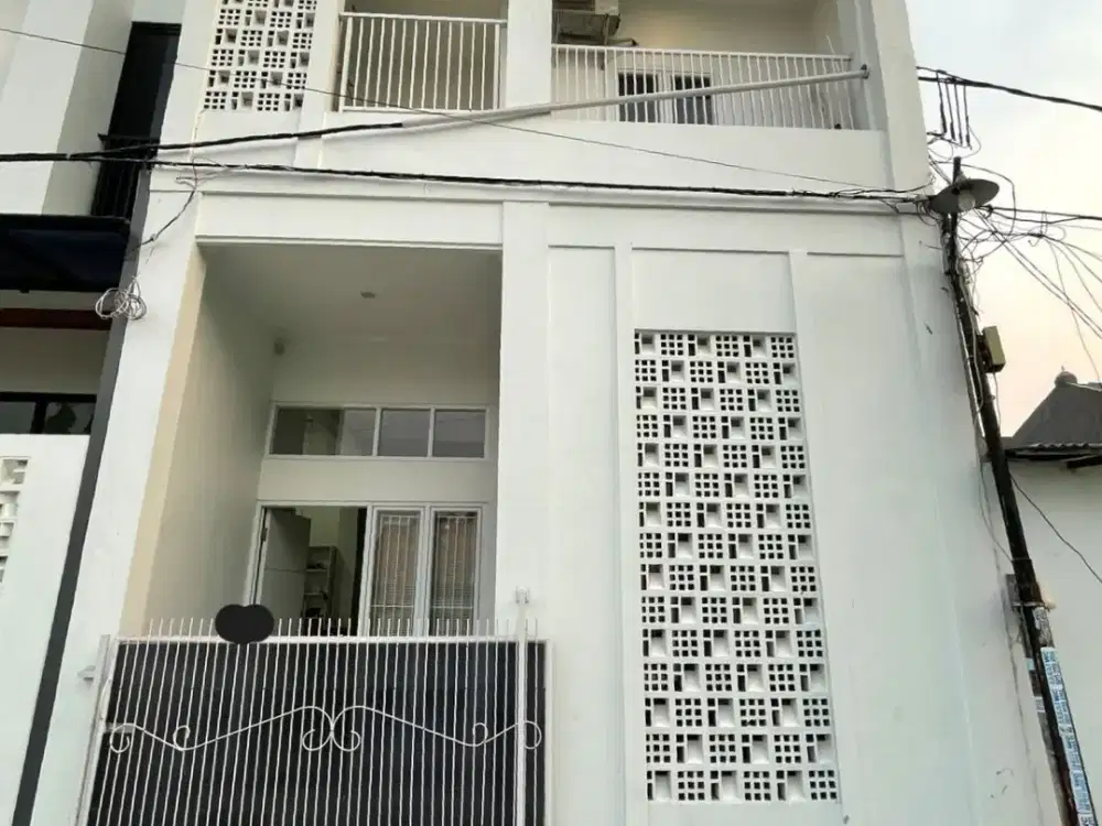 Dijual Murah Rumah 2 Lantai SHM Pondok Ungu Permai, Bekasi, 004
