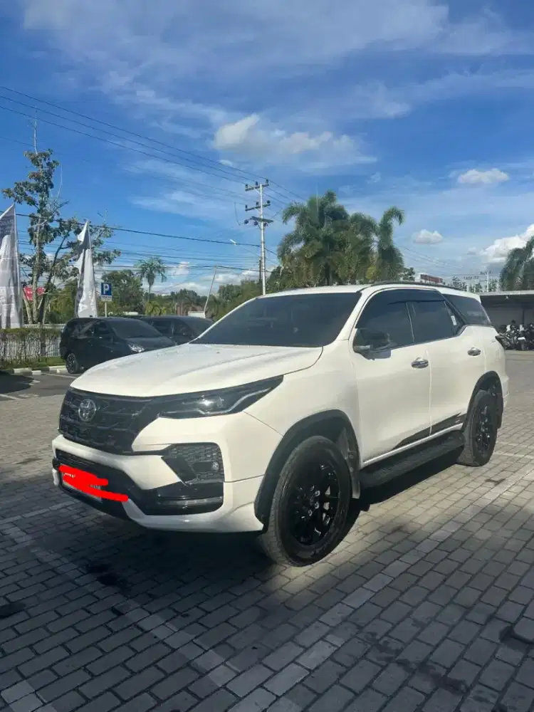 Di jual Fortuner 2,8 G