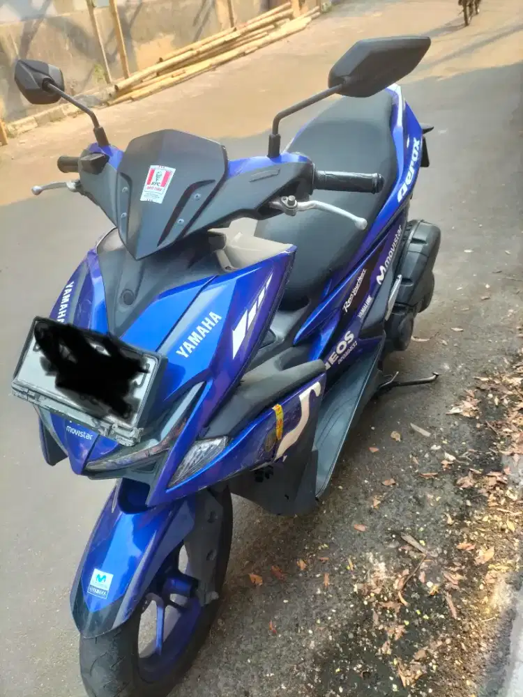 Aerox biru movistar