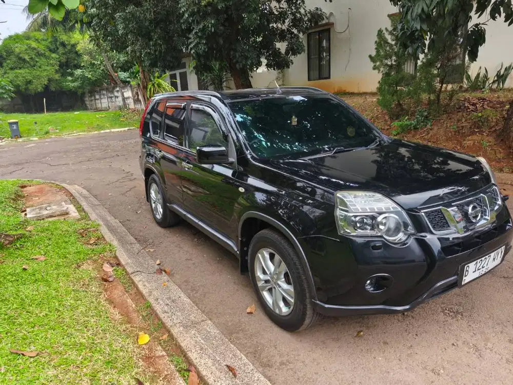 Nissan X Trail T31 , 2.0  AT tahun 2014