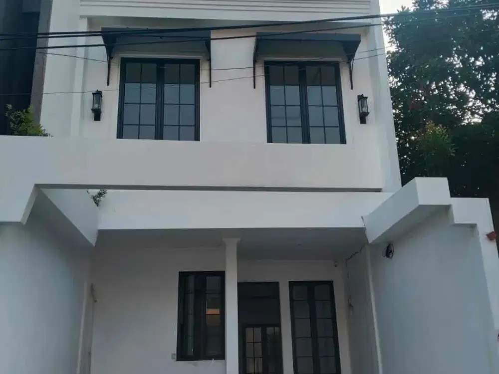 Dijual Rumah Desain American Classic Lokasi Bintaro