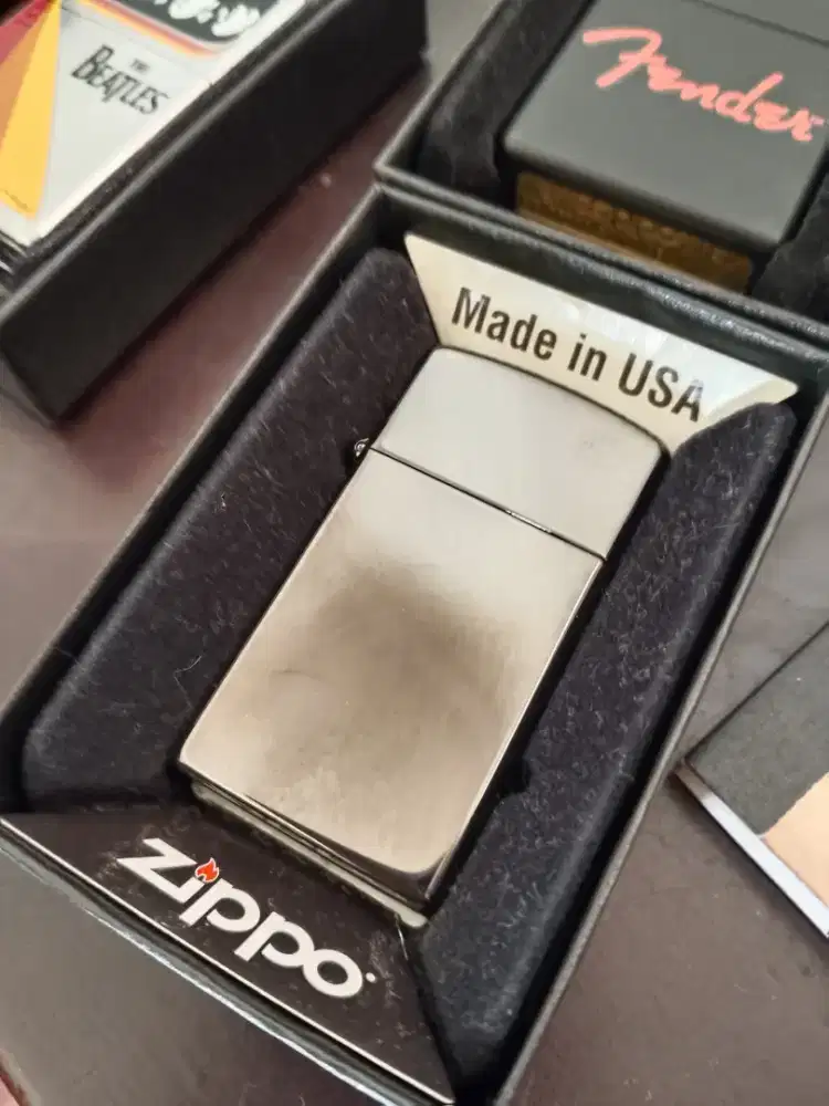 Zippo Black Ebony