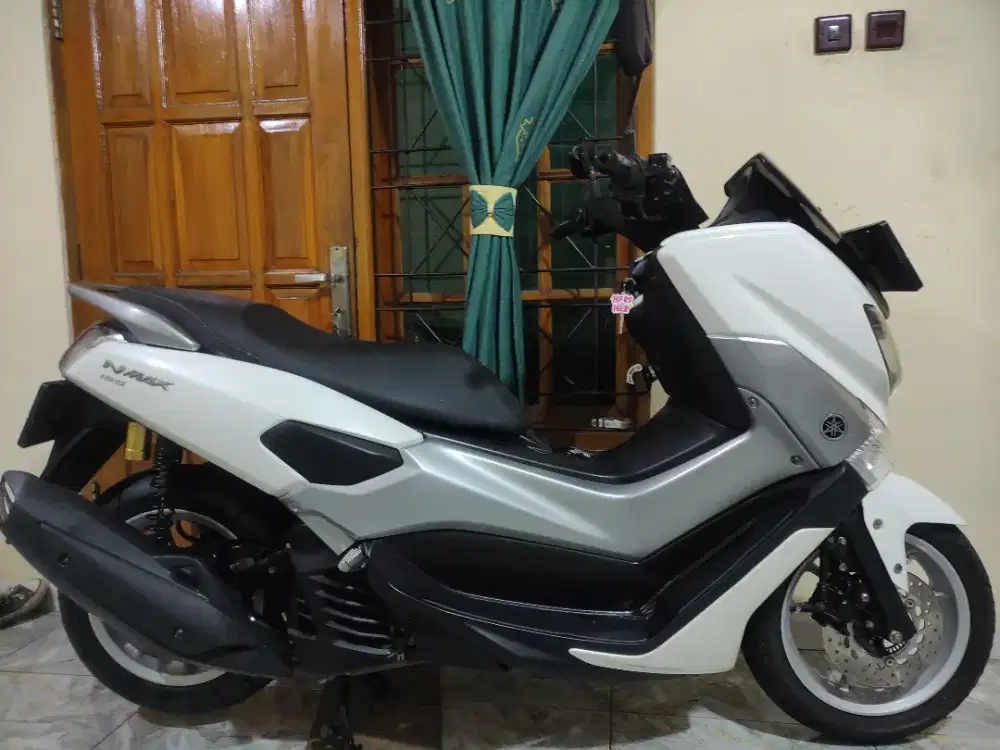 SUPER ISTIMEWA LOW KM NMAX OLD NON ABS SUPER MULUS NO MINUS JARANG ADA