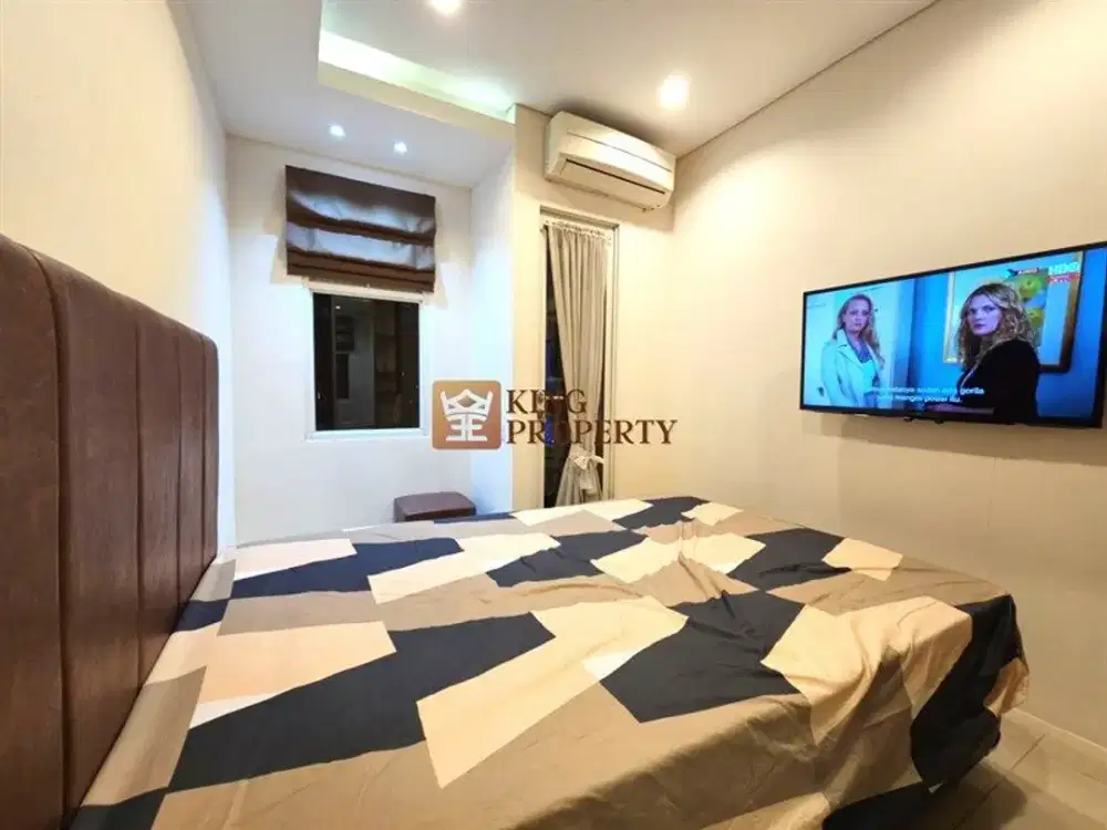 Studio Hook Madison Park Garden View Modern Wood Accent Design Dekat Central Park Mall