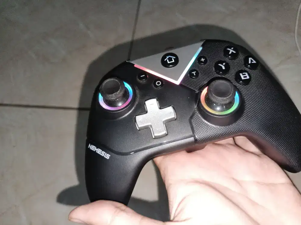 Gamepad bluetooth masih bagus