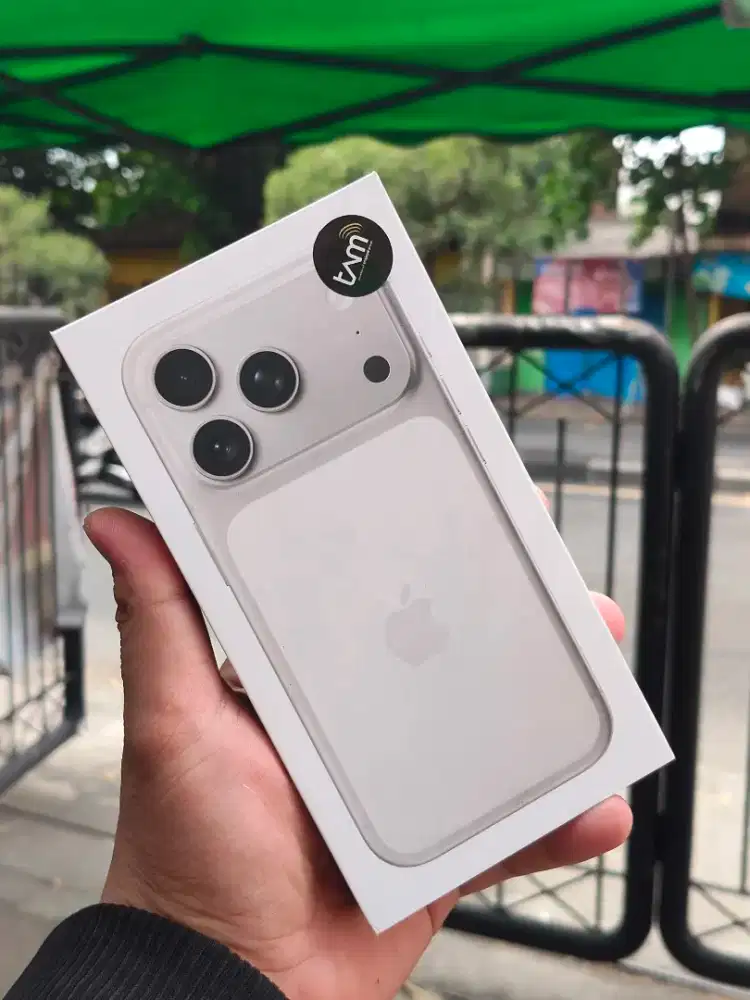 iPhone 17 pro garansi resmi iBox internal 512
