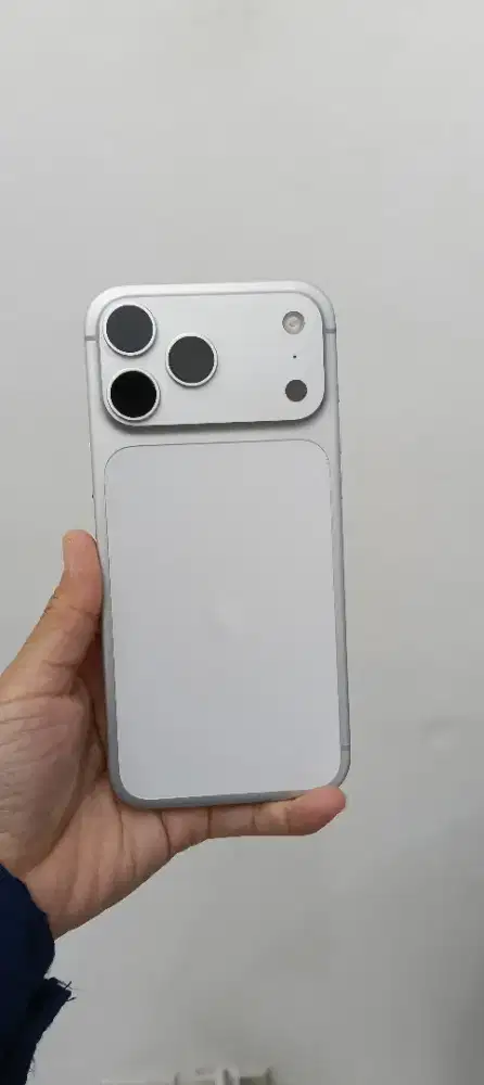 iPhone 17 pro max 256 iBox garansi on