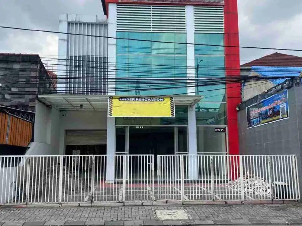 Disewakan Ruko Ex Showroom Mobil Mlati Sleman Area Jl Magelang dekat terminal Jombor