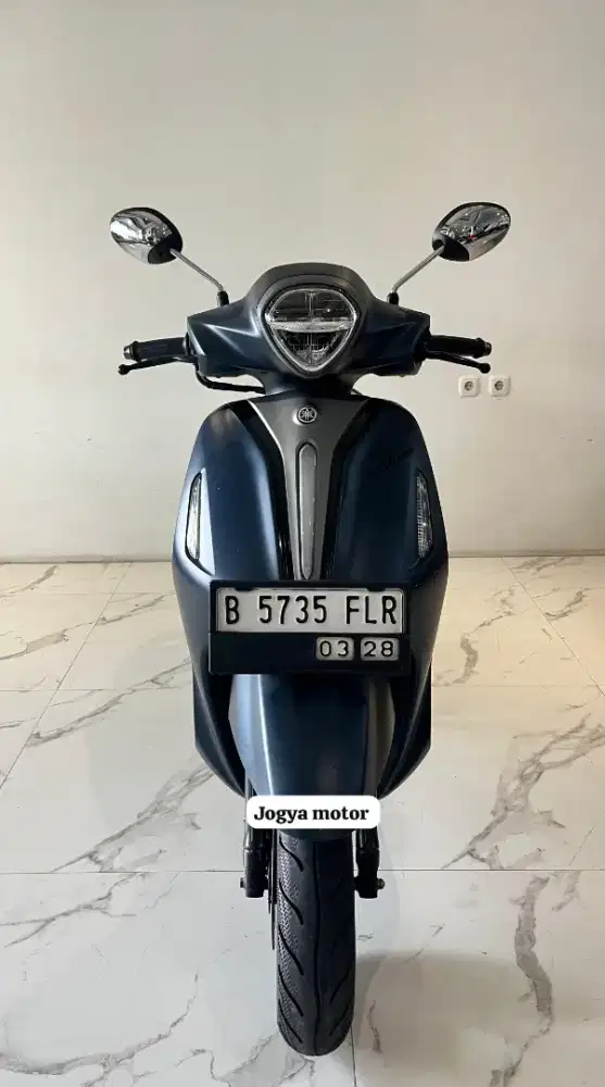 1 - Yamaha GRAND FILANO LUX Tahun 2023