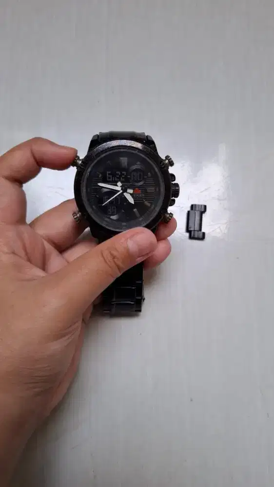 JAM TANGAN MERK D-ZINER