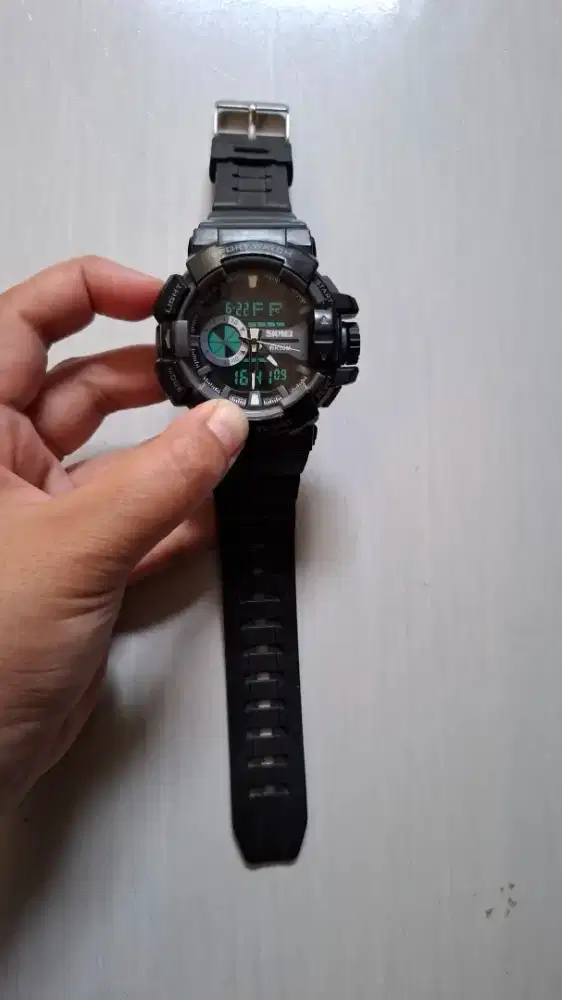 JAM TANGAN MERK SKMEI
