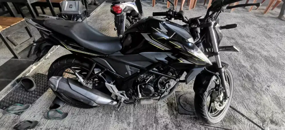 Honda CBR 150R tahun 2017