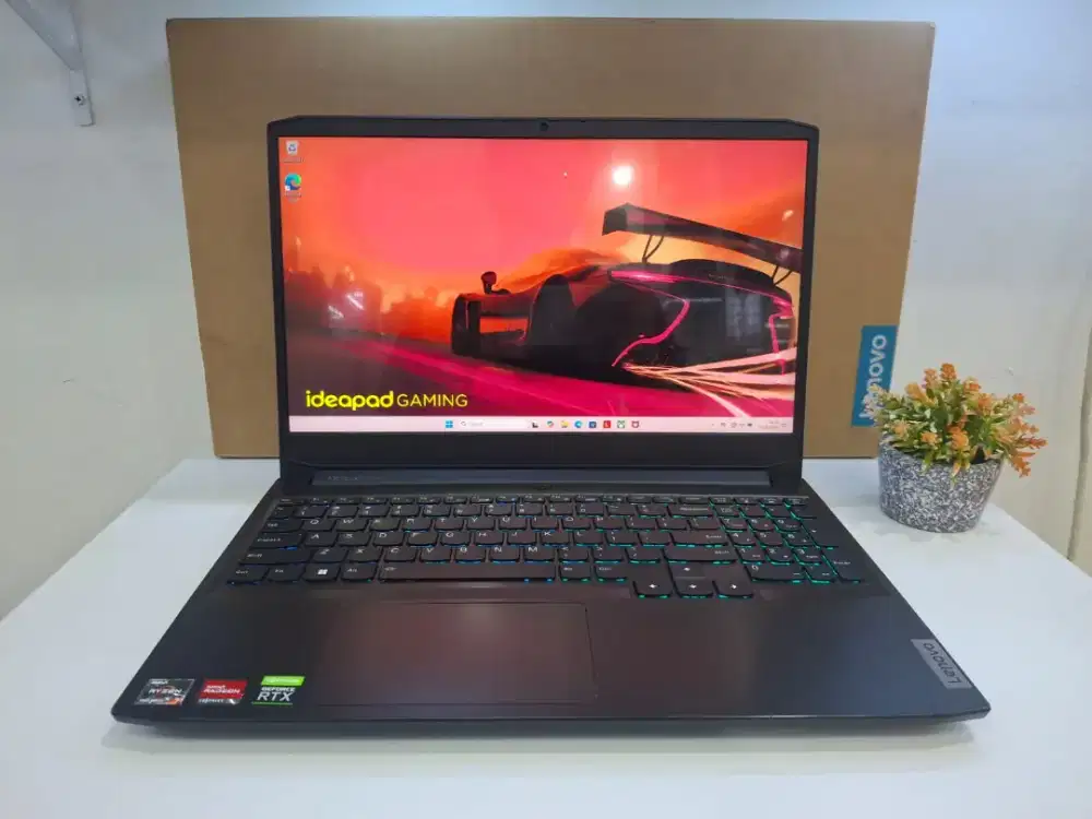 LENOVO Ideapad Gaming 3 
RYZEN 7-5800H RAM 8GB SSD 512GB RTX 3050 4GB