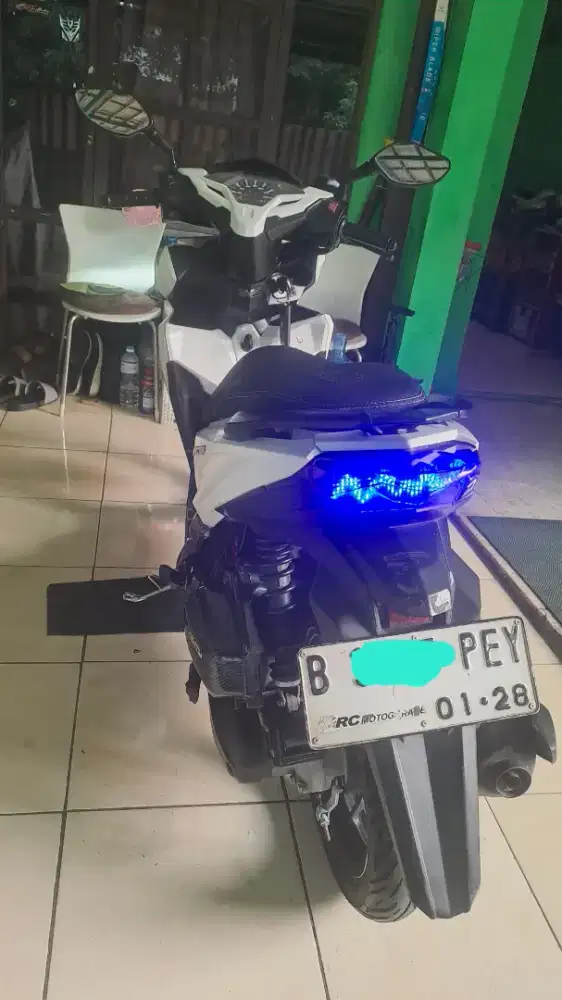 VARIO FI LED 150 cc REMOTE AKTIF B DKI Ss lengkap mesin ful ORI sehat