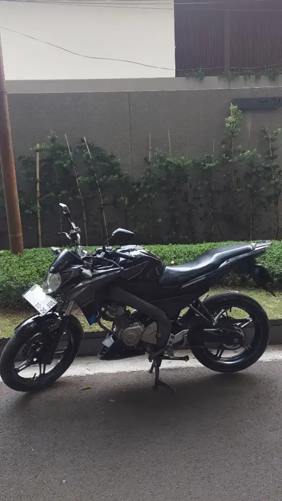 Yamaha Vixion Advance 2015 NVA Kondisi Istimewa.